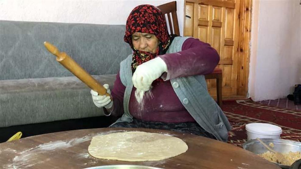 Şifa niyetine tüketiyorlar Kış aylarınızın vazgeçilmezi; Göğermiş peynirli Kars ketesi