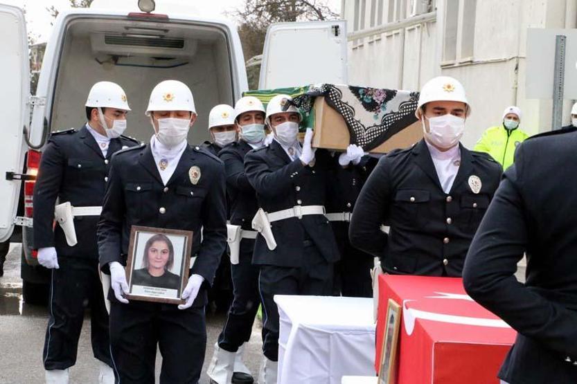Polis memuru ve öğretmen eşine son veda: Ölüm nedenleri belli oldu