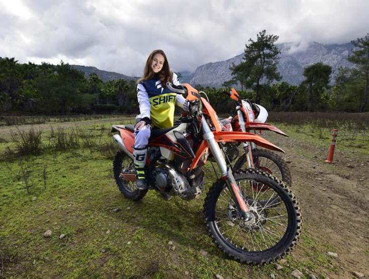 Kemerde yeni turizm trendi; enduro motosiklet eğitimi