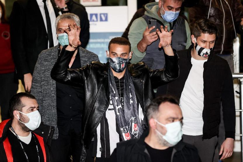 Son dakika... Cenk Tosun Beşiktaş için maaşında indirime gitti