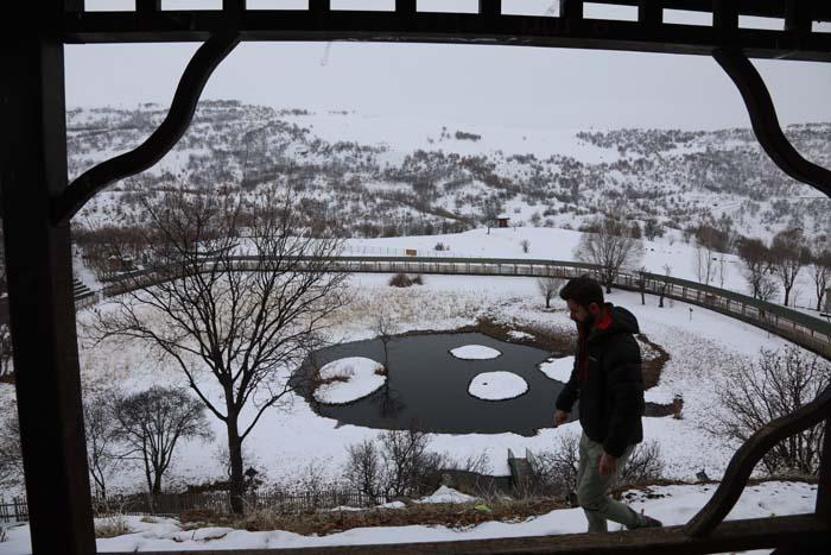 Kışın herkesin burayı görmesi lazım Bingölün yüzen adaları fotoğrafçıların uğrak yeri oldu