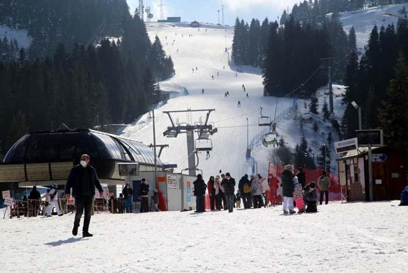 Ilgaz Dağında yarıyıl tatilinde yoğunluk yaşanıyor