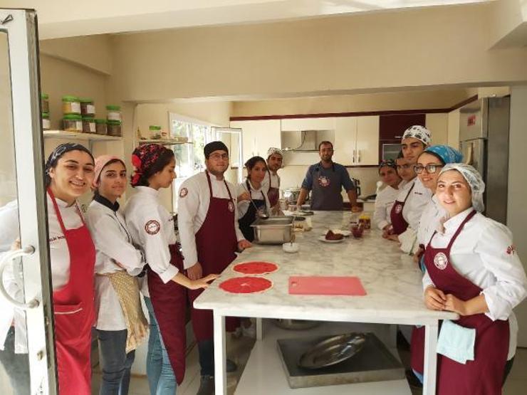 Geleceğin şefleri bu merkezde yetişecek