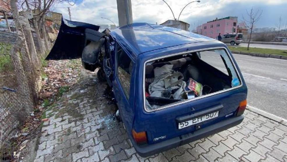 Hurdaya dönen otomobilden dede torun sağ çıktı