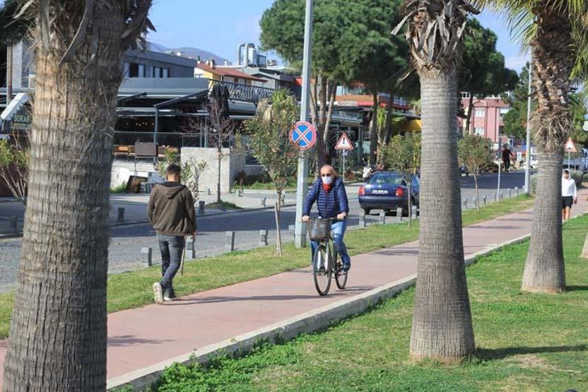 Şubat ayında güneşin tadını çıkardılar