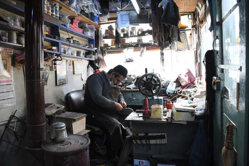 Dünyanın en dar çarşısı olarak biliniyor Çorumdaki 65 yıllık Dikiciler Arastası restore ediliyor