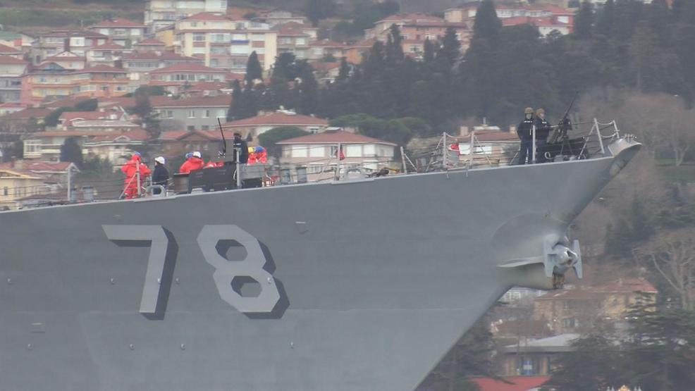 ABD savaş gemileri İstanbul Boğazından peş peşe geçti