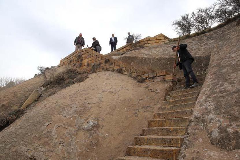 Kapadokyanın gizli hazinesi Çat Vadisi turistleri ağırlamak için gün sayıyor