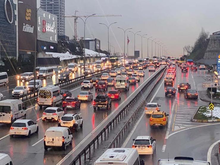 İstanbulda trafik yoğunluğu