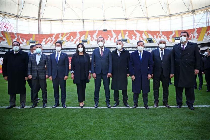 Yeni Adana Stadı açılıyor... Bakan Kasapoğlundan önemli açıklamalar