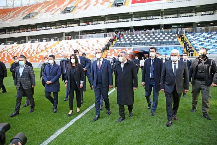 Yeni Adana Stadı açılıyor... Bakan Kasapoğlundan önemli açıklamalar