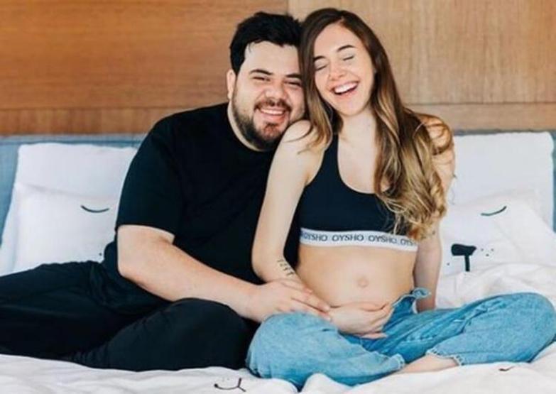 Eser Yenenler ile Berfu Yenenler nasıl tanıştı