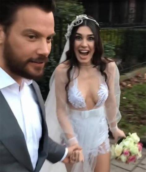 Burcu Kıratlının gelinliği sosyal medyayı salladı