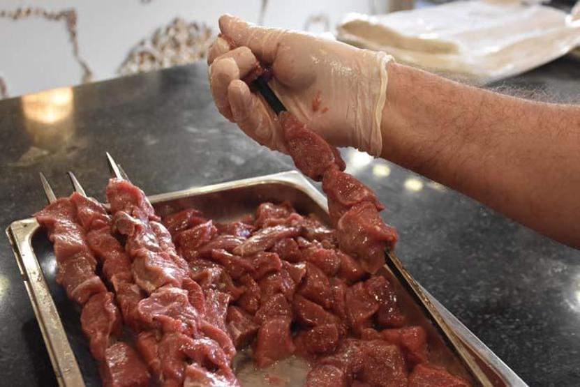 Gaziantepin damak çatlatan lezzeti Gelen tadına bakmadan dönmüyor