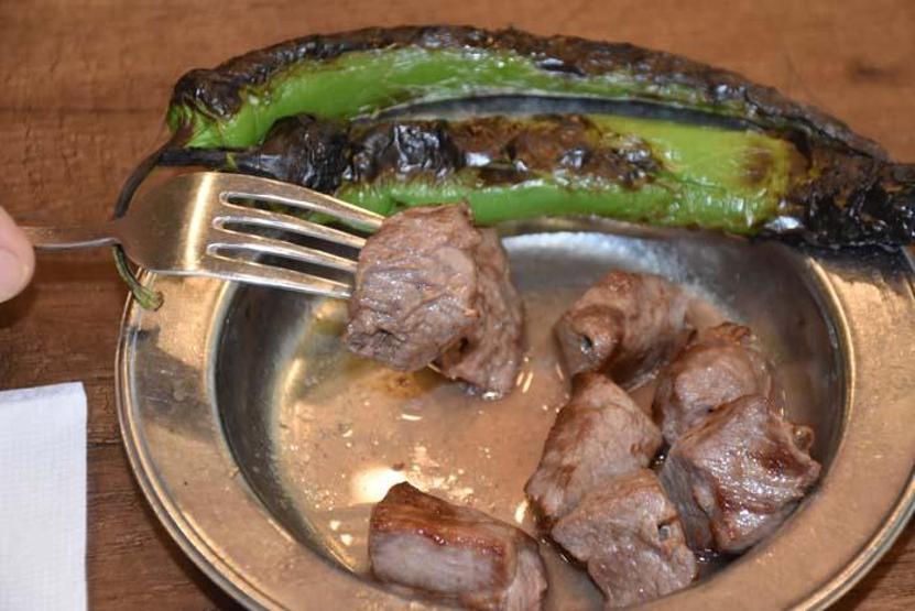 Gaziantepin damak çatlatan lezzeti Gelen tadına bakmadan dönmüyor