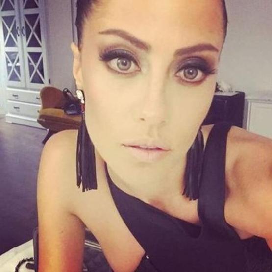 Derya Uluğ 1 ayda 15 kilo verdim diyerek şaşırttı