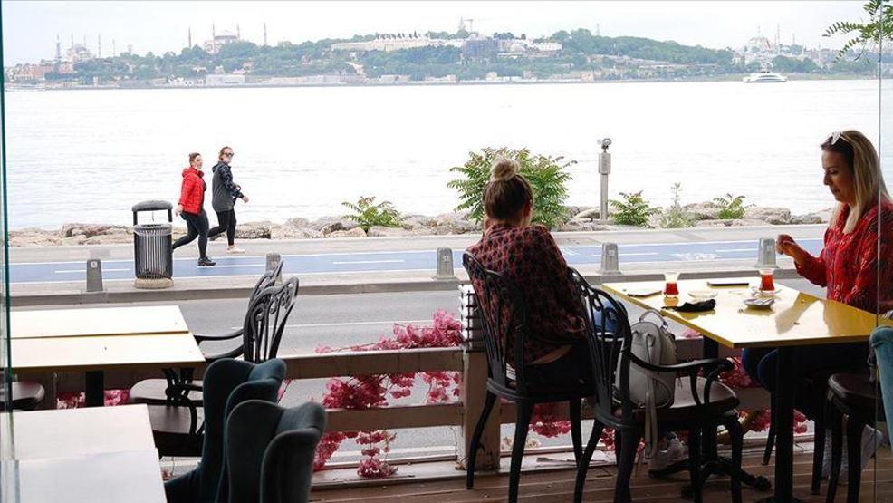 Kontrollü normalleşmede 4. gün: İşte restoran ve kafelerde son durum