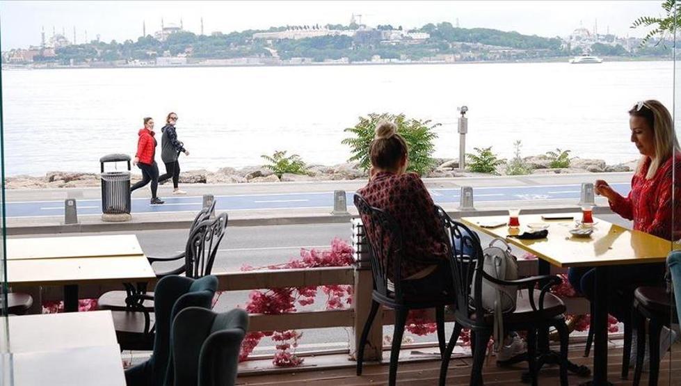 Kontrollü normalleşmede 4. gün: İşte restoran ve kafelerde son durum