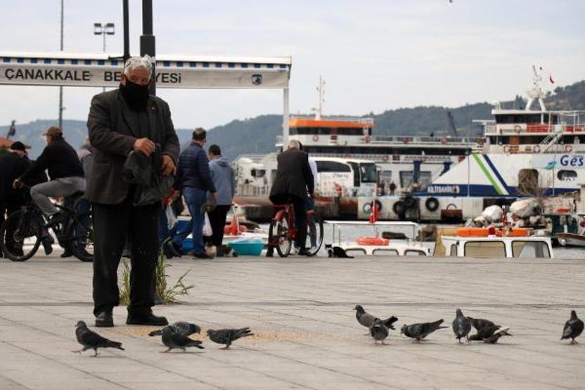 Çanakkalede kordon boyunda yoğunluk oluştu