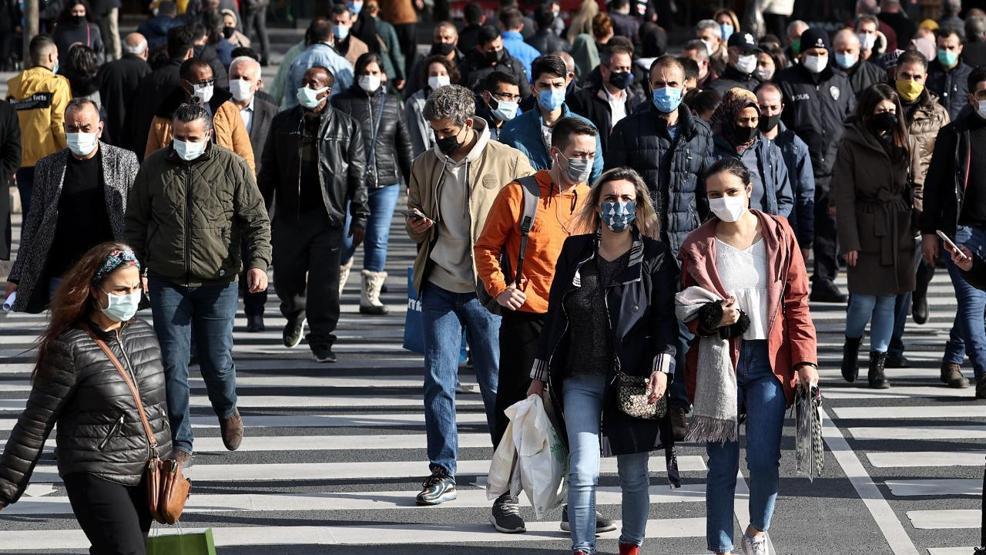 Haritada İstanbul dahil birçok il kızardı: Bilim Kurulu üyelerinden kırmızı alarm uyarısı