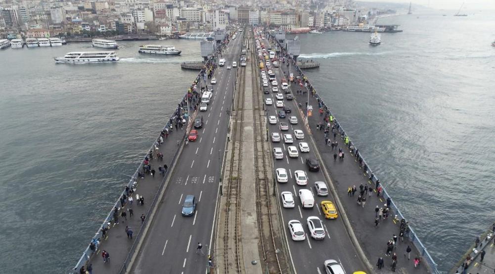 Haritada İstanbul dahil birçok il kızardı: Bilim Kurulu üyelerinden kırmızı alarm uyarısı