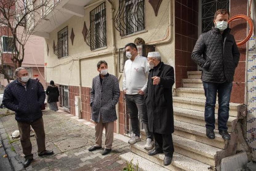 Gaziosmanpaşada 44 yaşındaki kadın evinde ölü bulundu