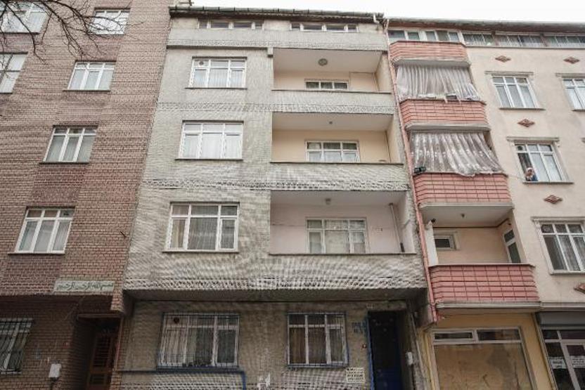 Gaziosmanpaşada 44 yaşındaki kadın evinde ölü bulundu