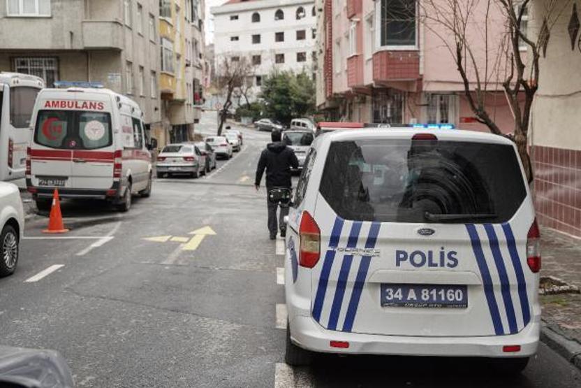 Gaziosmanpaşada 44 yaşındaki kadın evinde ölü bulundu