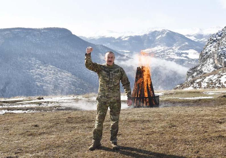 Azerbaycan Cumhurbaşkanı Aliyev, Şuşada Nevruz ateşini yaktı