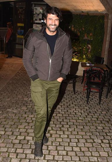 Engin Akyürek Instagram hesabı açtı