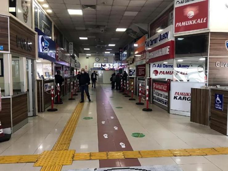 Zonguldakta otobüs terminali heyelan nedeniyle kapatıldı