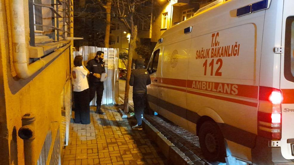 Sinir krizi geçiren kişi bıçakla kendini yaraladı