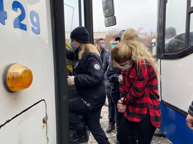 Yarasa kız operasyonunda 125 kişi adliyeye sevk edildi