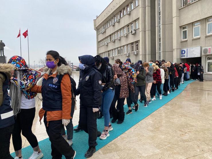 Yarasa kız operasyonunda 125 kişi adliyeye sevk edildi