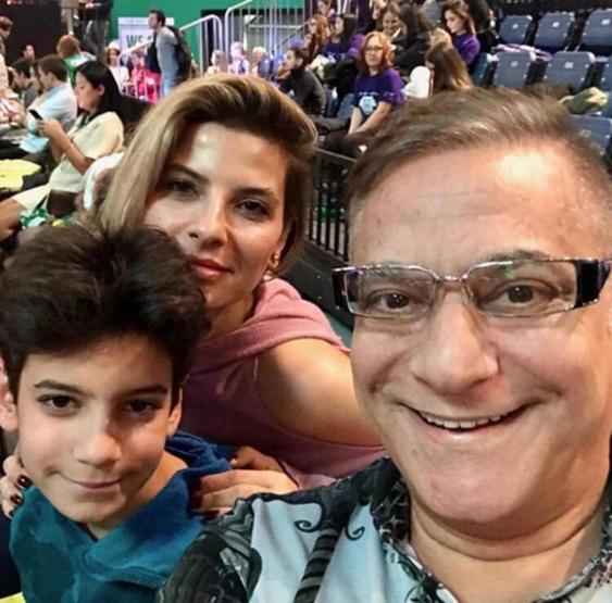 Ali Sadi, babası Mehmet Ali Erbili ziyaret etti