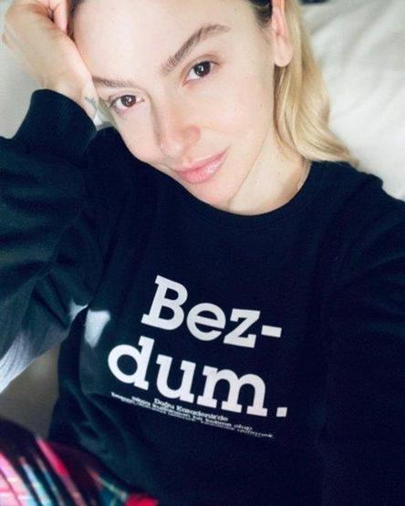 Hadise gelen yorumlara isyan etti: Roberto Carlos bacaklı dediler
