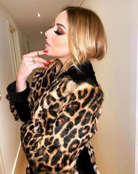 Hadise gelen yorumlara isyan etti: Roberto Carlos bacaklı dediler