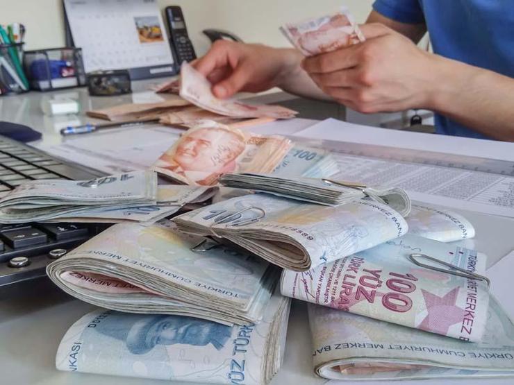 2021 yılı fazla mesai ücretleri belli oldu Maaşa göre kim ne kadar alacak
