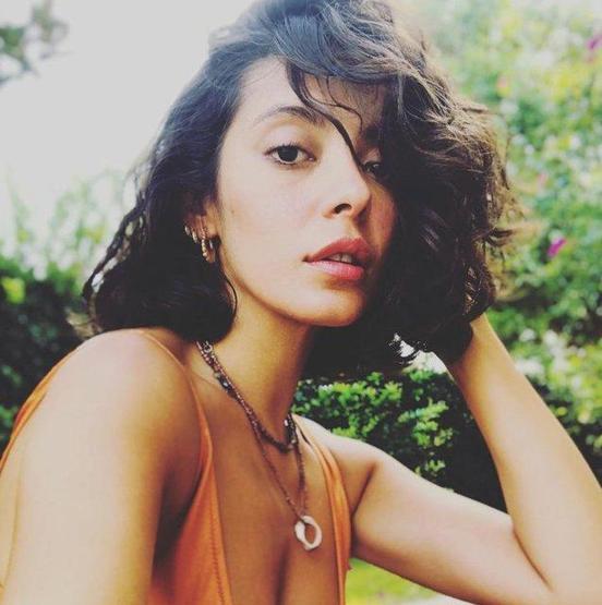 Selin Şekerci: Kaza sonrası sahneyle tanıştım