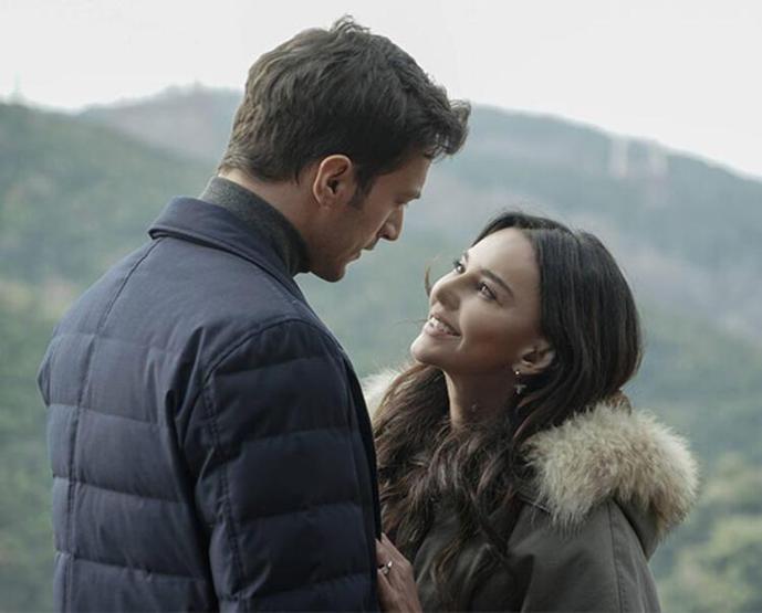 Hande Ataizi, Camdaki Kız dizisindeki karakterini anlattı