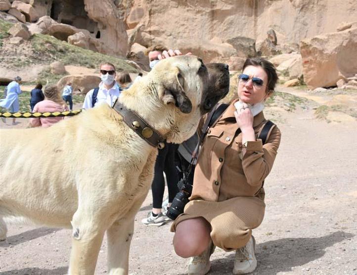 Kapadokyanın gözdesi Selime Katedraline turist akını