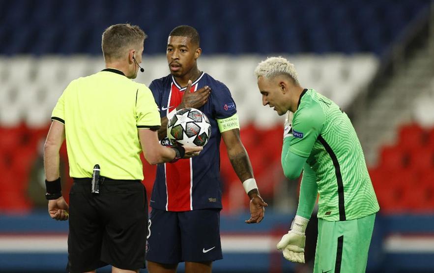 Son dakika... PSG-Bayern Münih maçında skandal hata