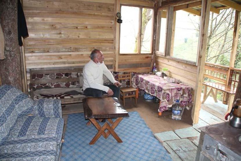 Gören bir daha bakıyor Koronavirüsten kaçmak için yaptı