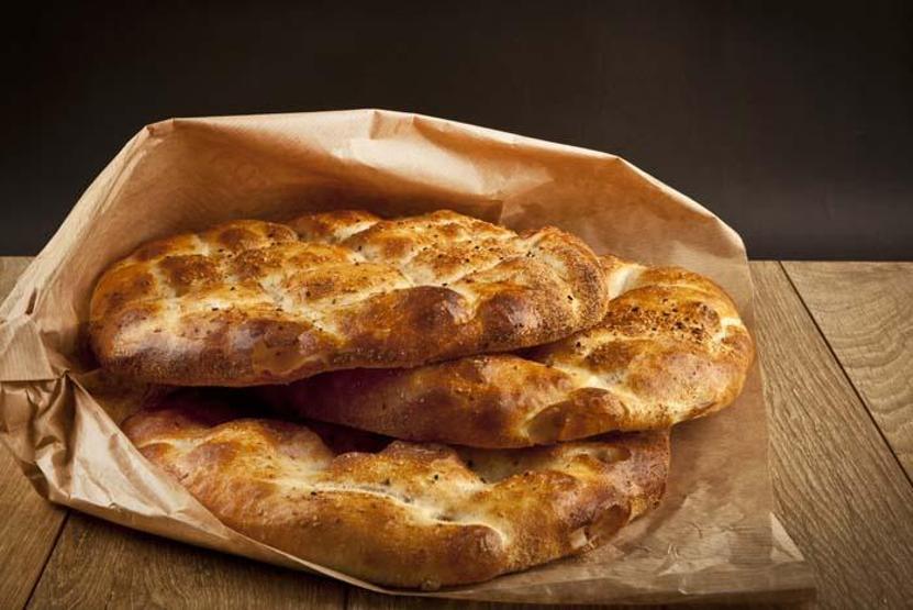 Tam buğday unlu Ramazan pidesi tarifi