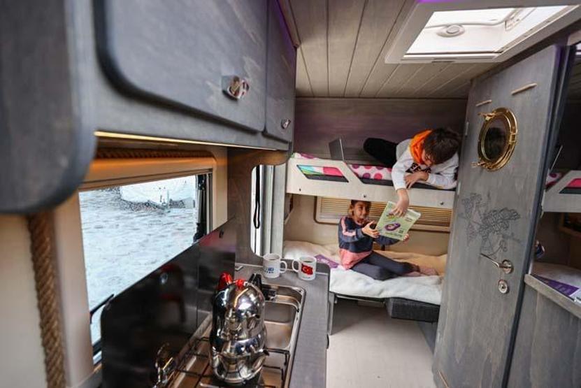 Tatile çıktığı karavan hayatını değiştirdi Şimdi yurt dışından bile talep yağıyor