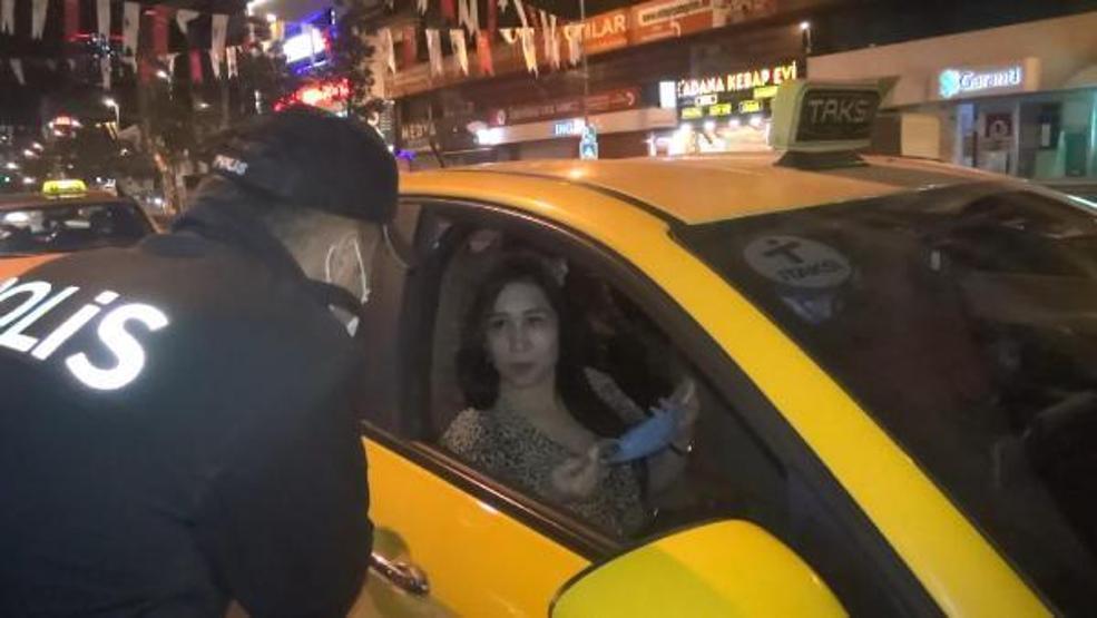 Esenyurtta turist gibi dolaşan yabancı uyruklu kişilere ceza yağdı