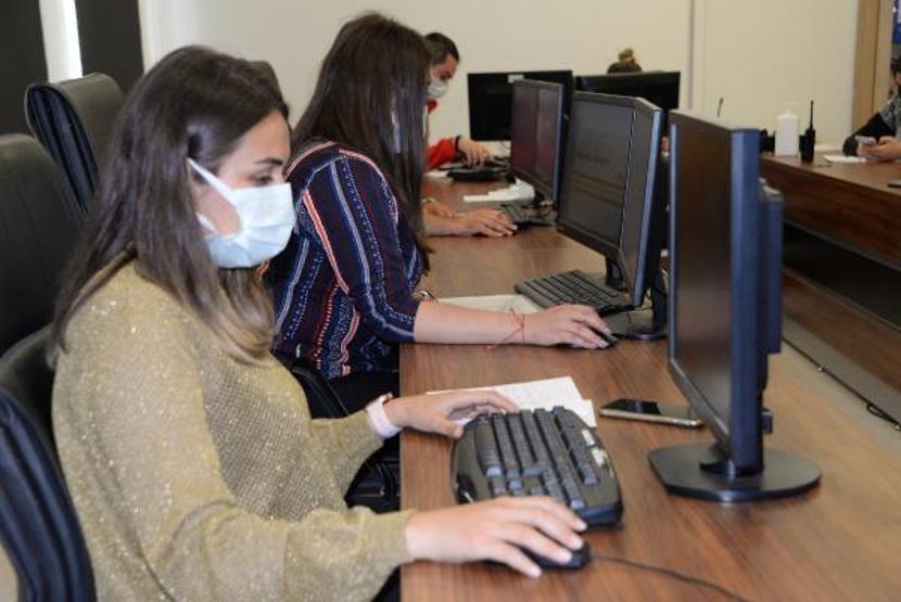 Aşı olmak istemeyenler aranarak ikna ediliyor