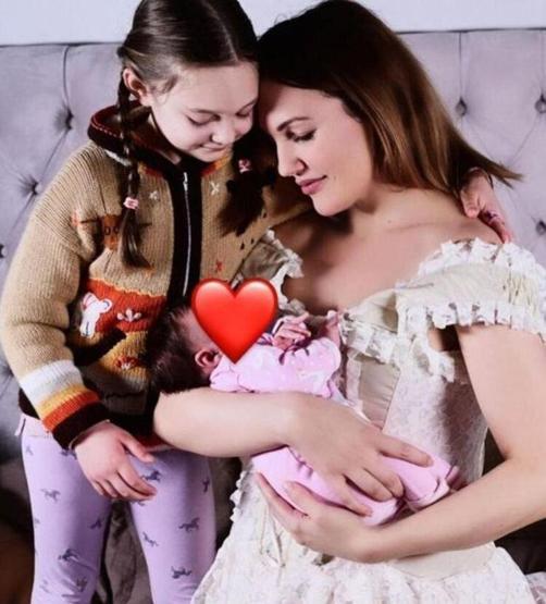 Meryem Uzerli: Yüzde 6-8 Rus kökenli olduğum ortaya çıktı