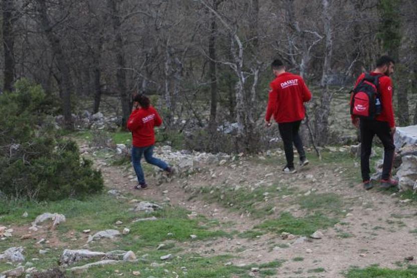 Kayıp 2 yaşındaki Süleyman için karadan ve havadan arama