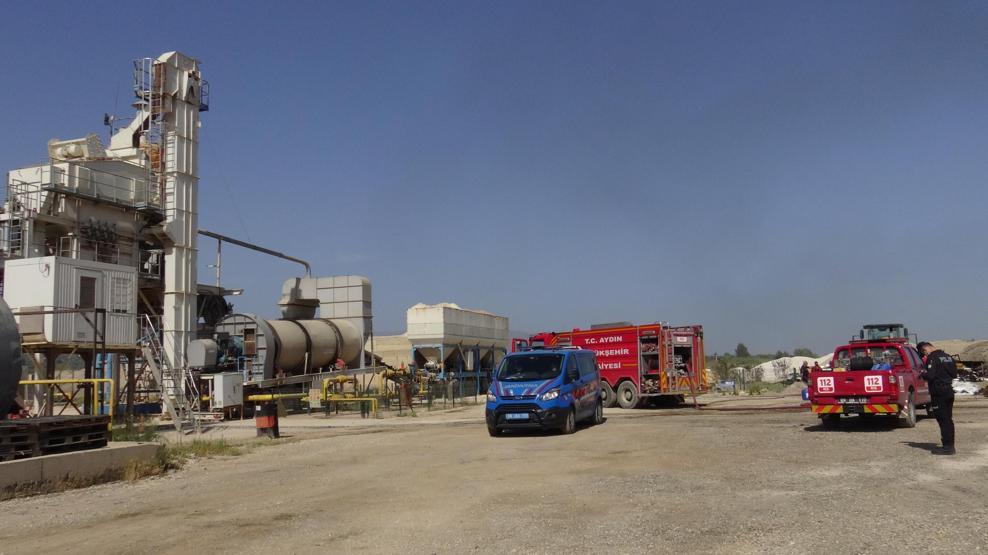 Zift yapım tesisinde yangın; 60 ton katkı maddesi yandı
